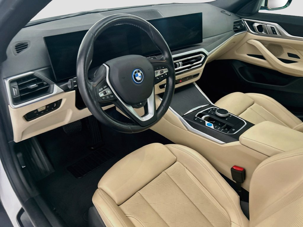 Certified 2024 BMW i4 eDrive35 w/ Convenience Package RWD image 9