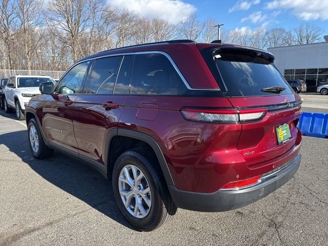 Certified 2023 Jeep Grand Cherokee Limited w/ Luxury Tech Group II image 19