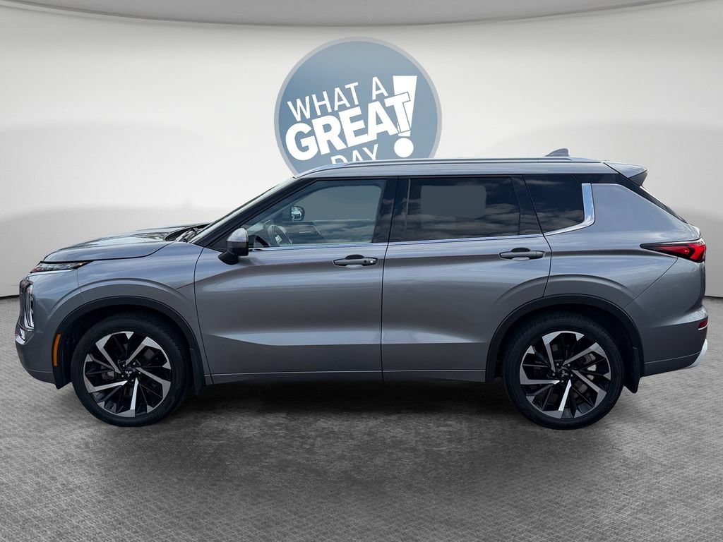 Used 2022 Mitsubishi Outlander SEL AWD/4WD image 7
