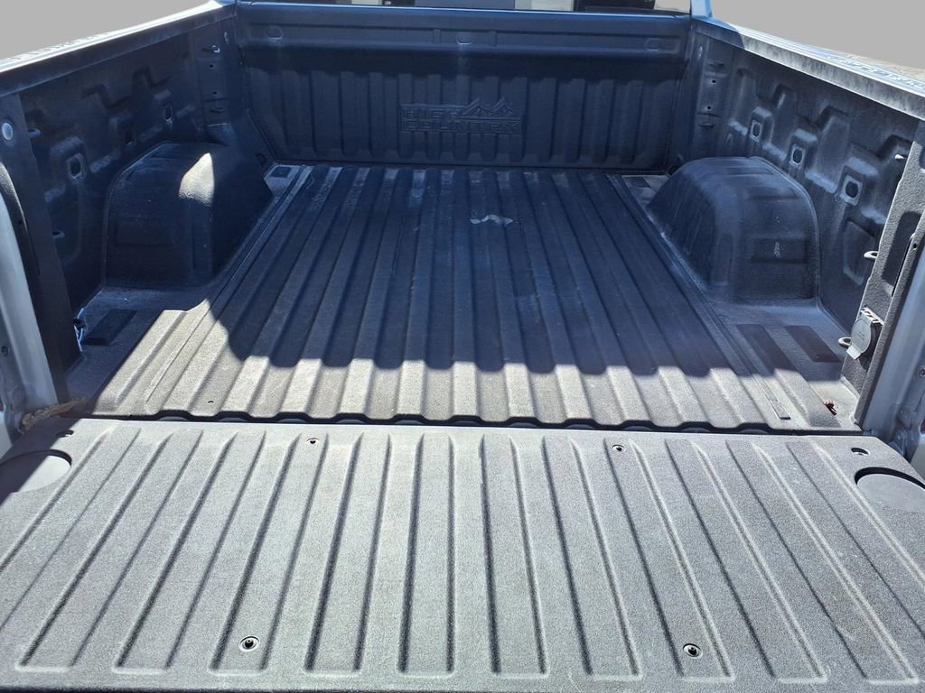 Used 2024 Chevrolet Silverado 1500 High Country w/ Z71 Off-Road Package image 28