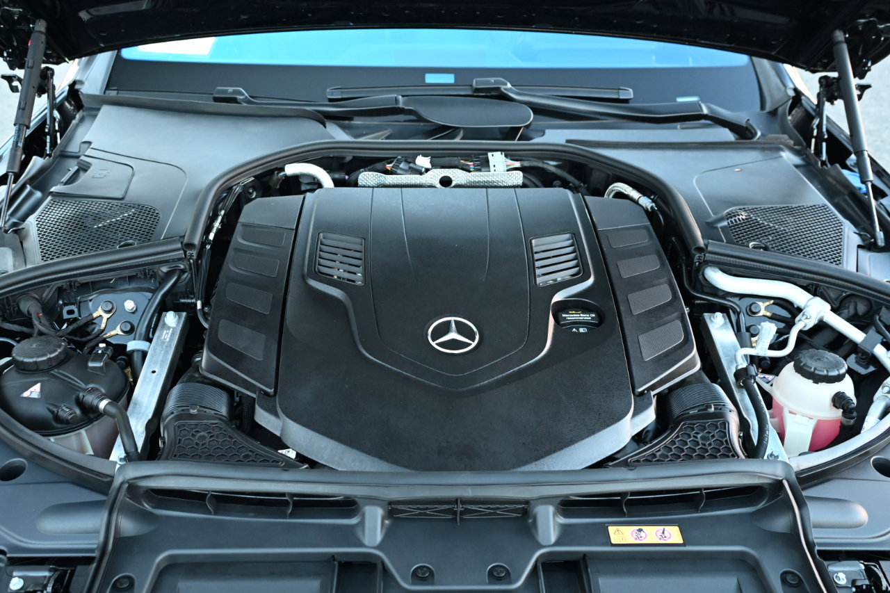 Used 2024 Mercedes-Benz S 580 4MATIC Sedan image 47