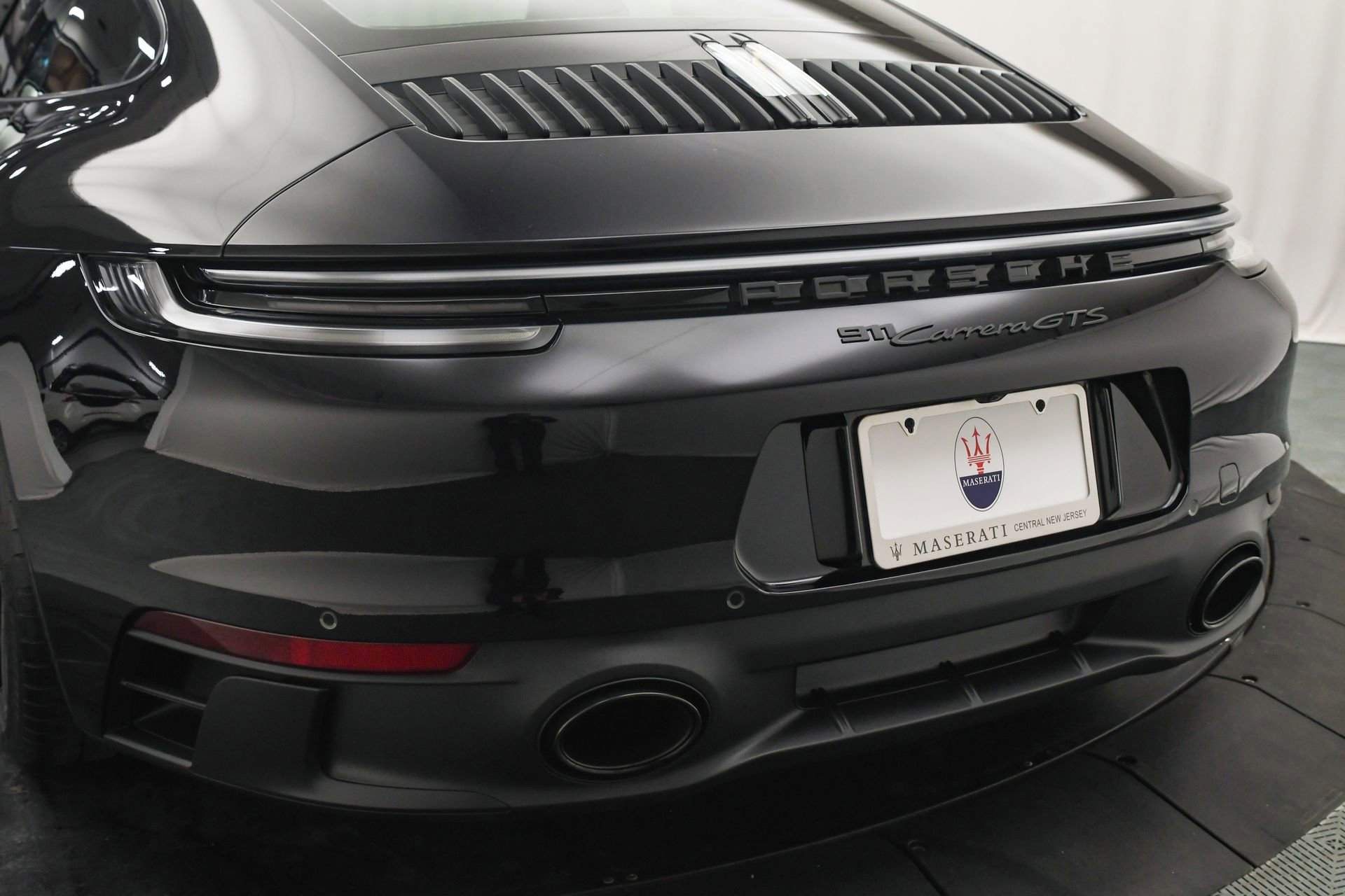 Used 2024 Porsche 911 Carrera GTS image 19