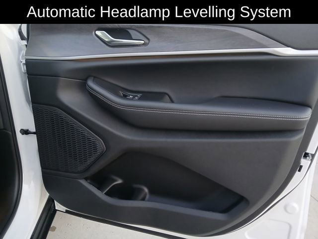 New 2025 Jeep Grand Cherokee Limited image 25