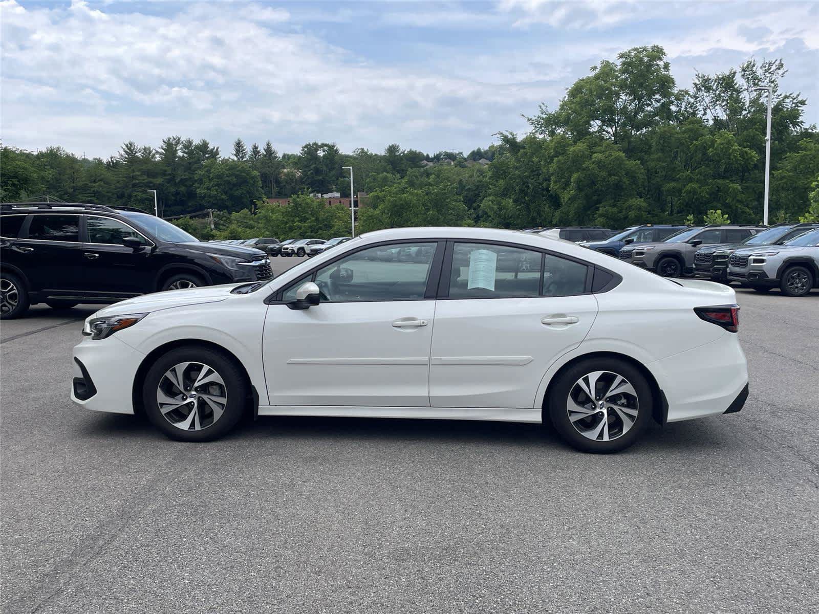 Certified 2025 Subaru Legacy Premium AWD/4WD image 2