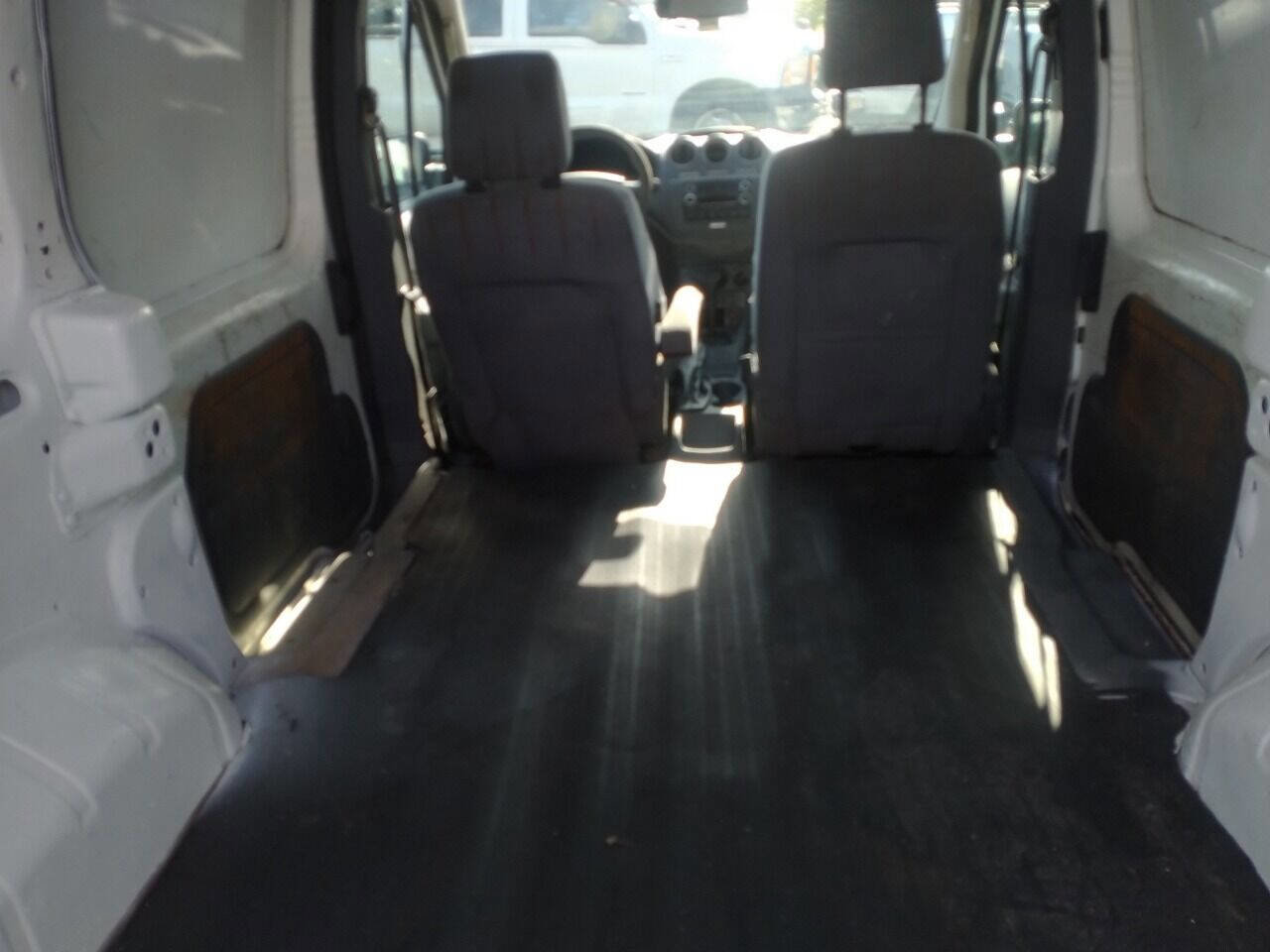 Used 2013 Ford Transit Connect XL image 8