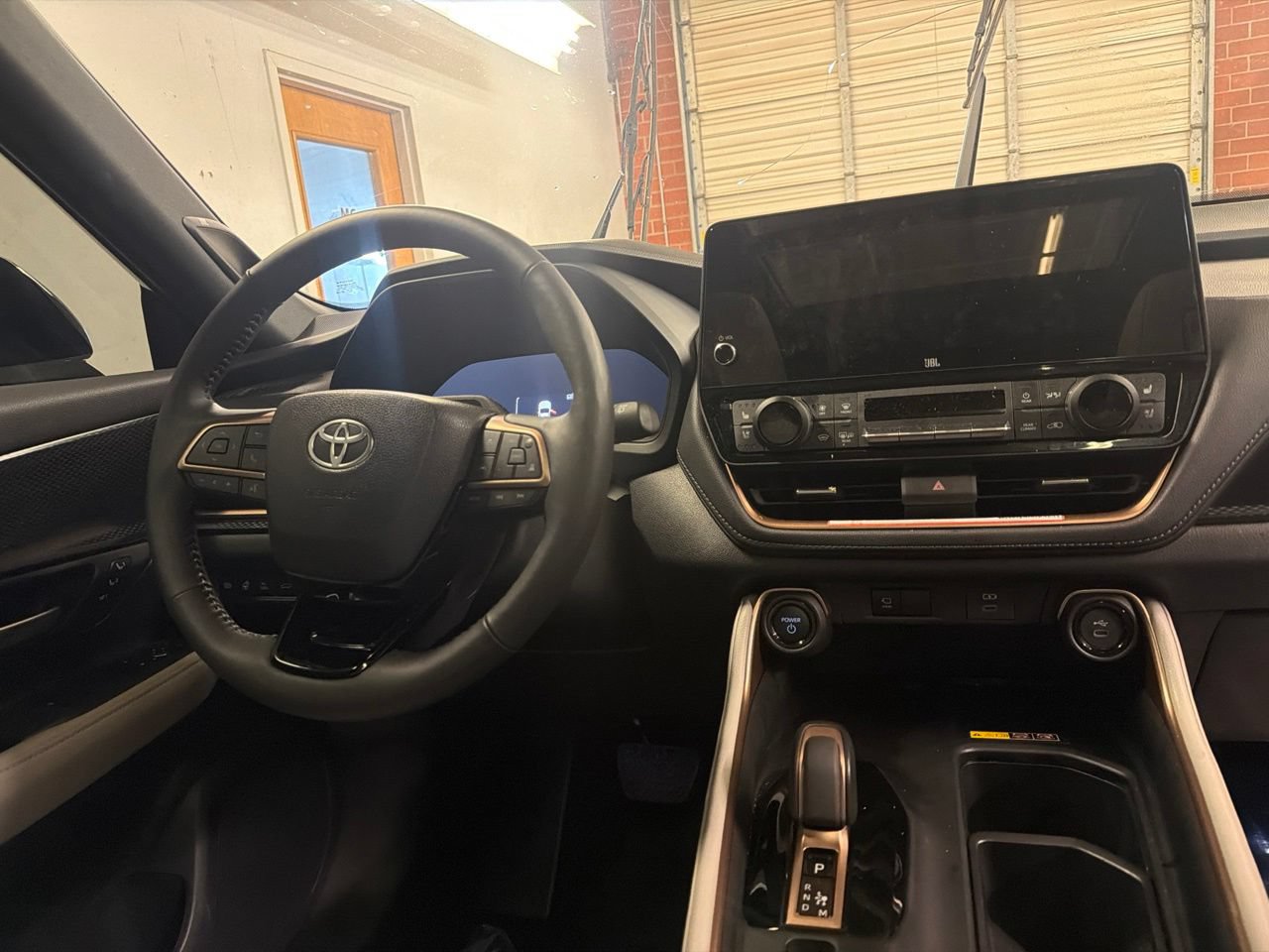 Used 2025 Toyota Grand Highlander AWD Hybrid image 30