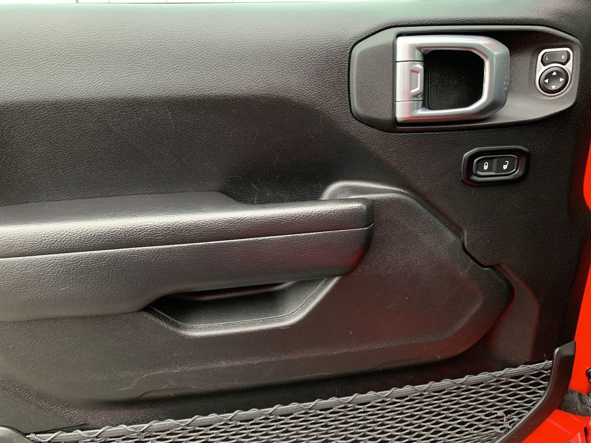 Used 2022 Jeep Wrangler Unlimited Sport image 15