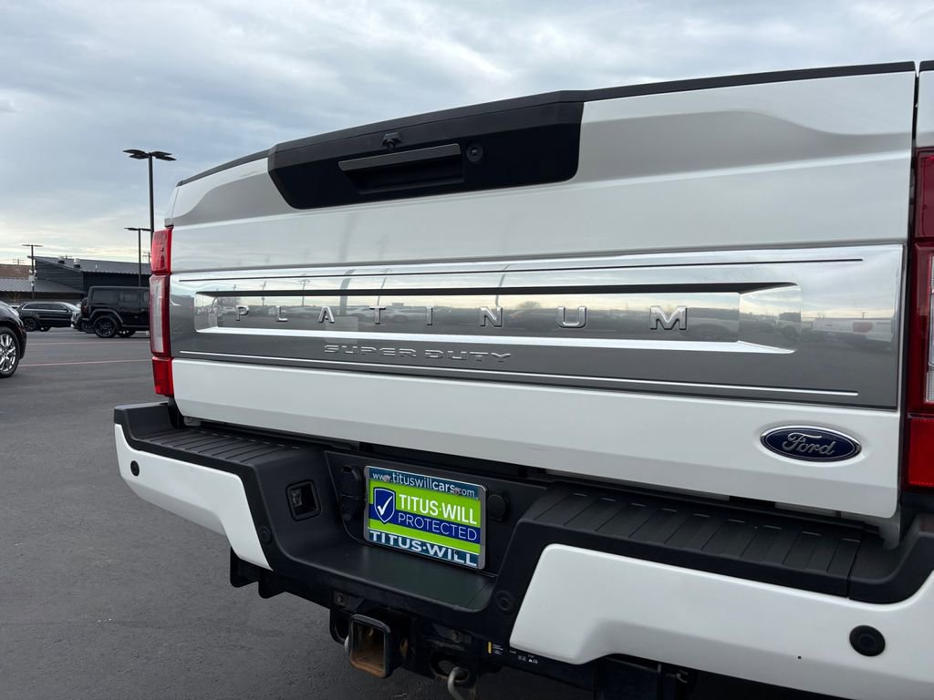 Used 2022 Ford F350 Platinum w/ FX4 Off-Road Package AWD/4WD image 32