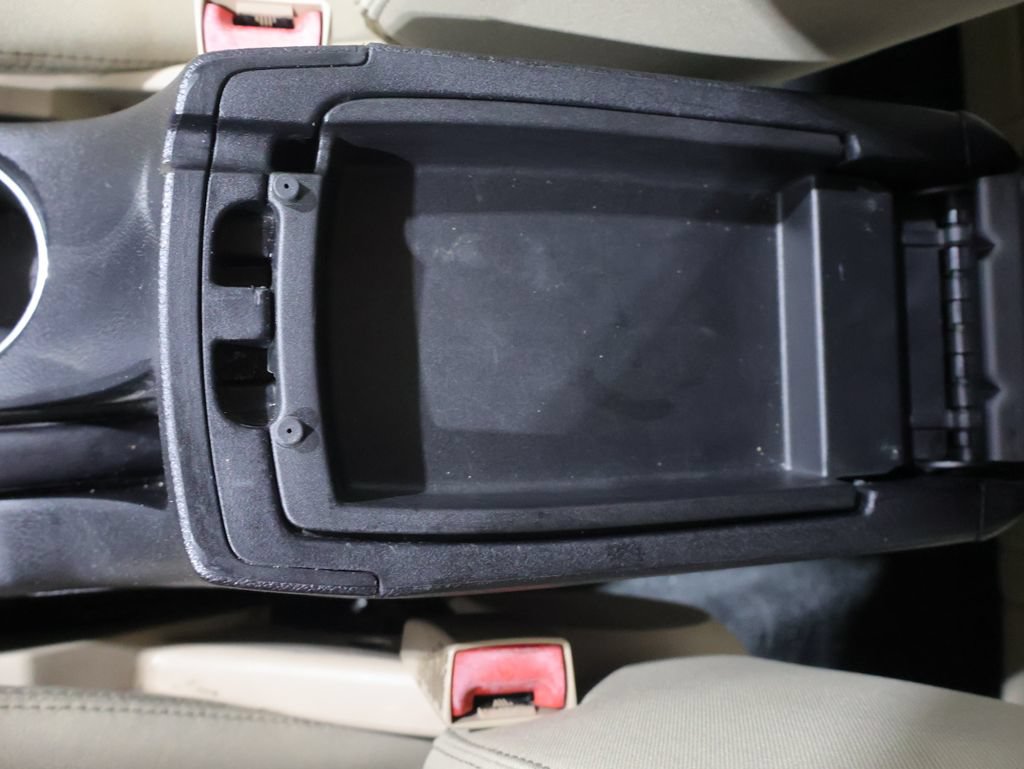 Used 2014 Dodge Avenger SE FWD image 27
