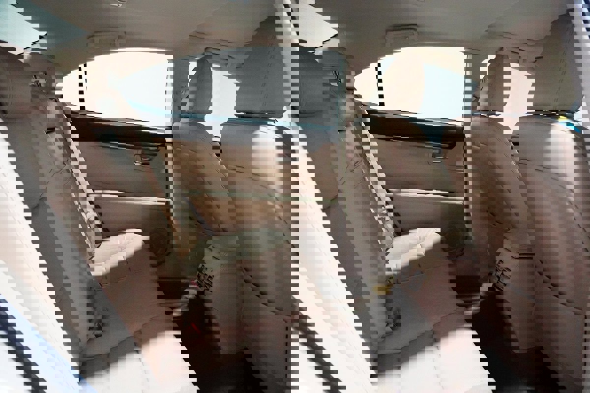 Used 2015 Lexus ES 350 w/ Luxury Package image 22