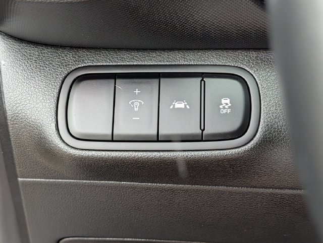 Used 2021 Hyundai Venue SEL FWD image 22