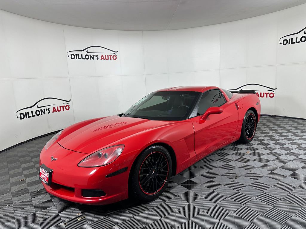 Used 2006 Chevrolet Corvette Coupe w/ Preferred Equipment Group image 2