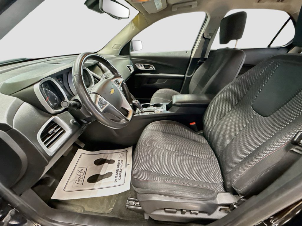 Used 2017 Chevrolet Equinox LT w/ Convenience Package FWD image 19
