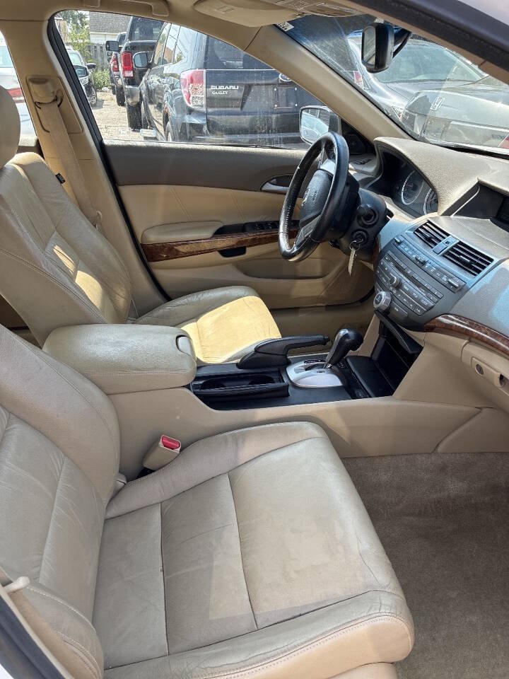Used 2010 Honda Accord EX-L image 10