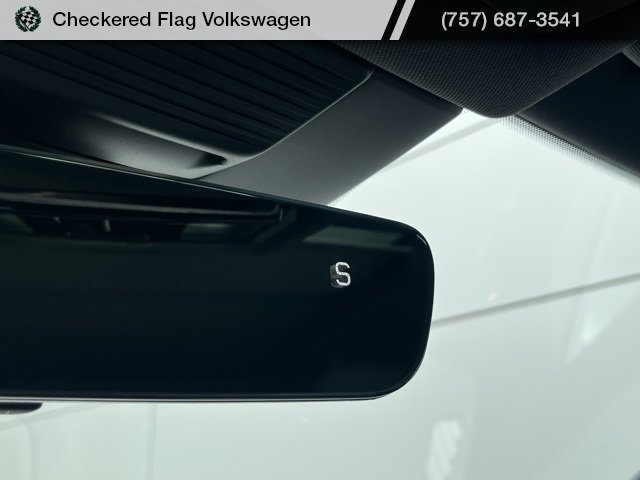 New 2025 Volkswagen Tiguan SE R-Line image 51