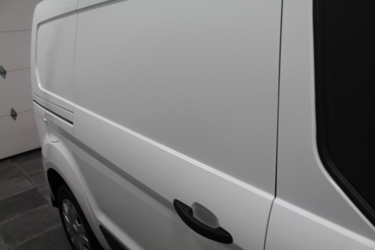Used 2023 Ford Transit Connect XLT image 37