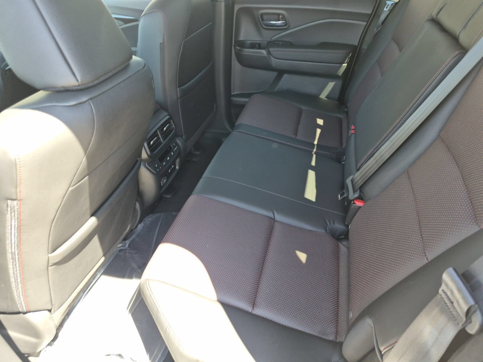 New 2026 Honda Ridgeline Black Edition image 13