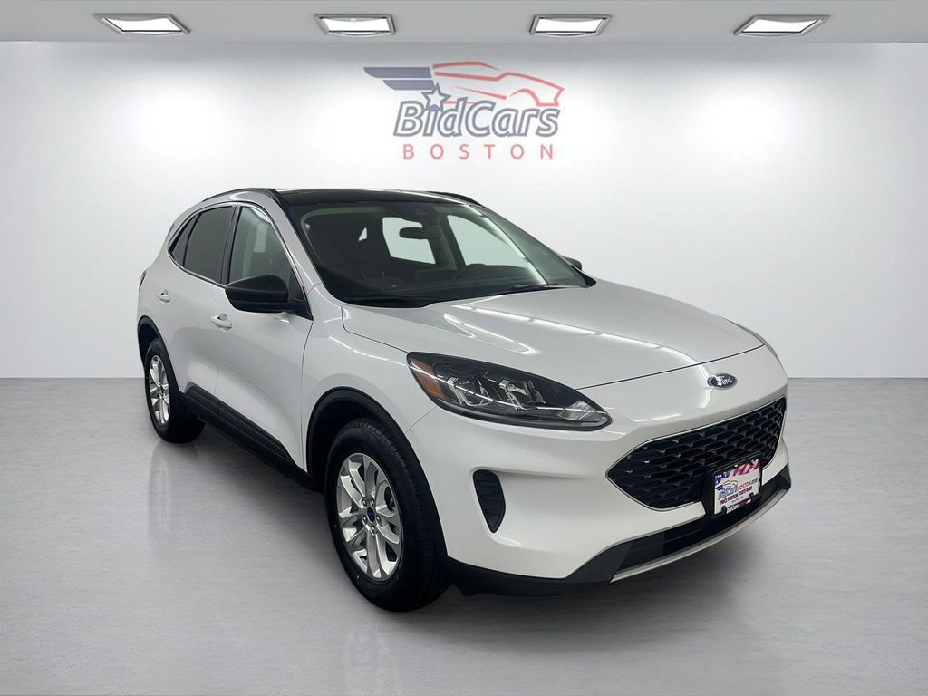 Used 2022 Ford Escape SE AWD/4WD image 3