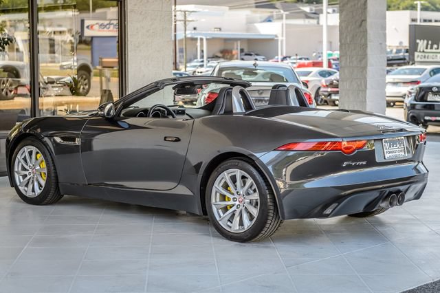Used 2016 Jaguar F-TYPE Convertible RWD image 11