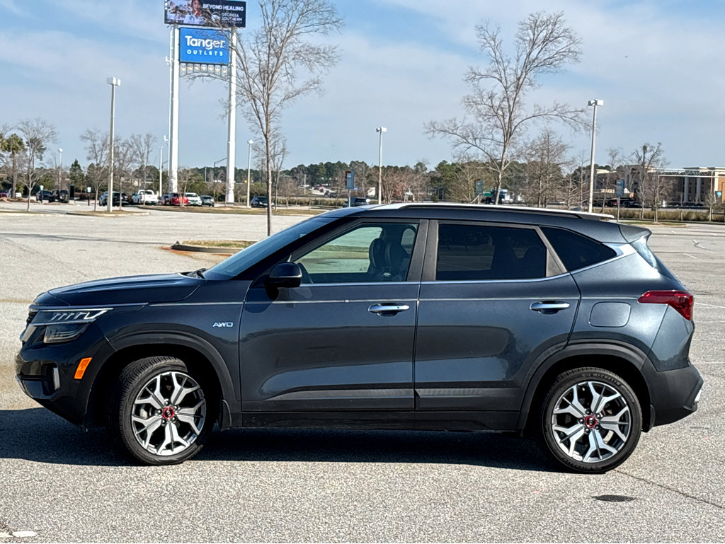 Used 2021 Kia Seltos SX w/ SX Sunroof Package image 21