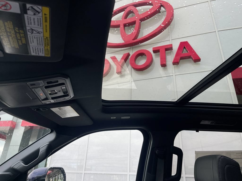New 2026 Toyota Sequoia Platinum AWD/4WD image 27