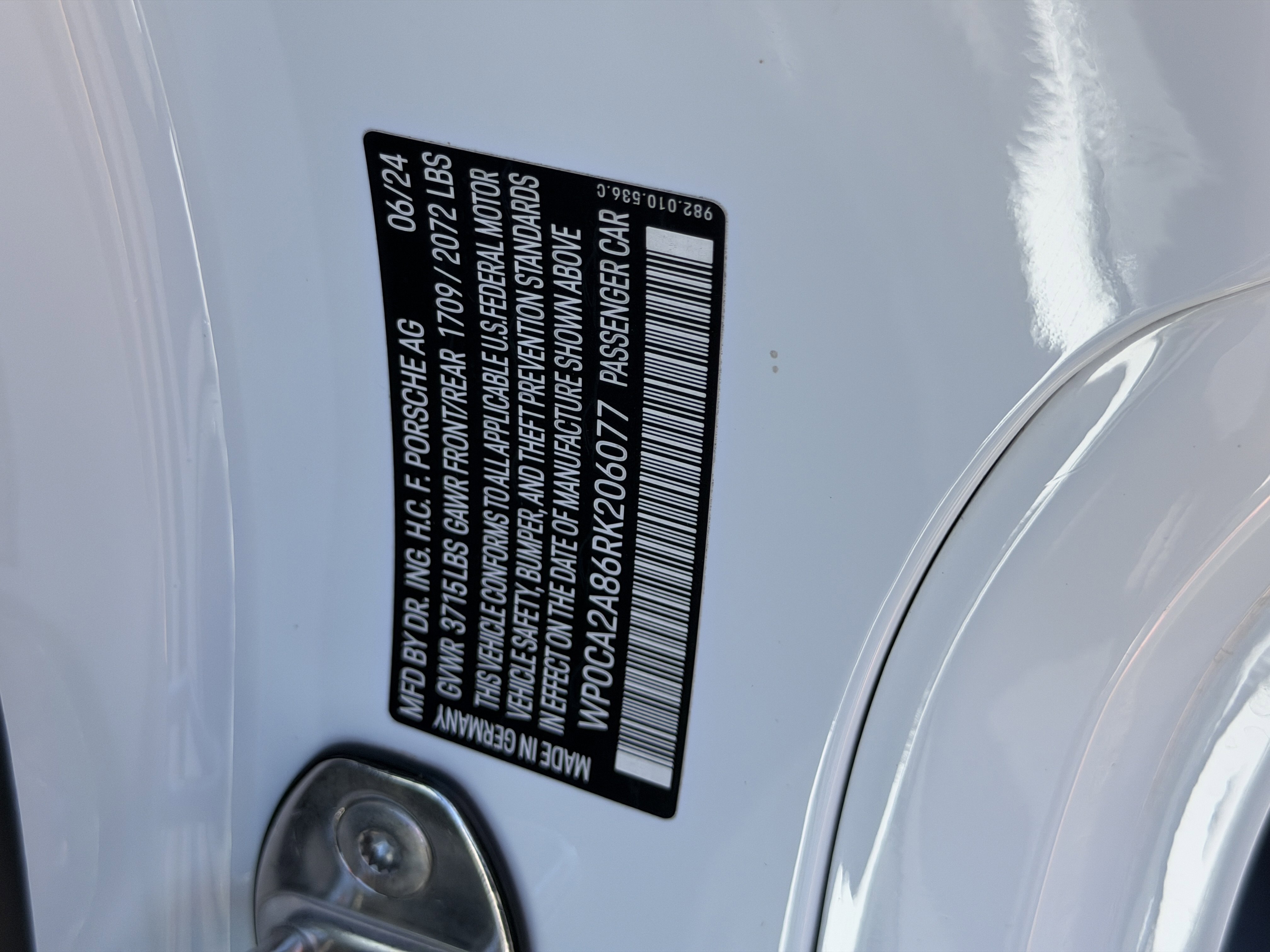 Used 2024 Porsche 718 Boxster image 34