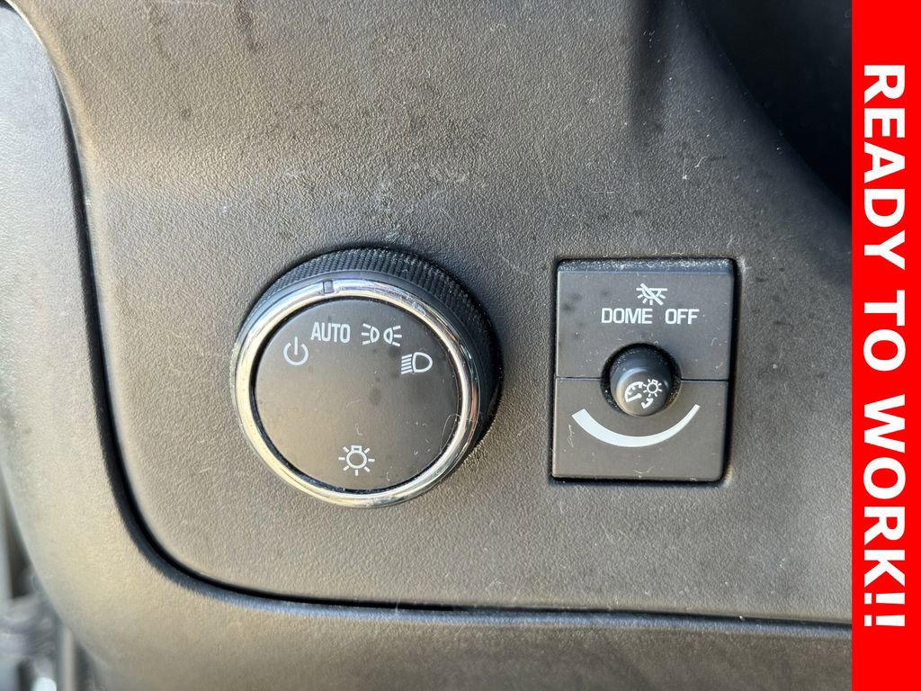 Used 2015 Chevrolet Express 2500 image 18