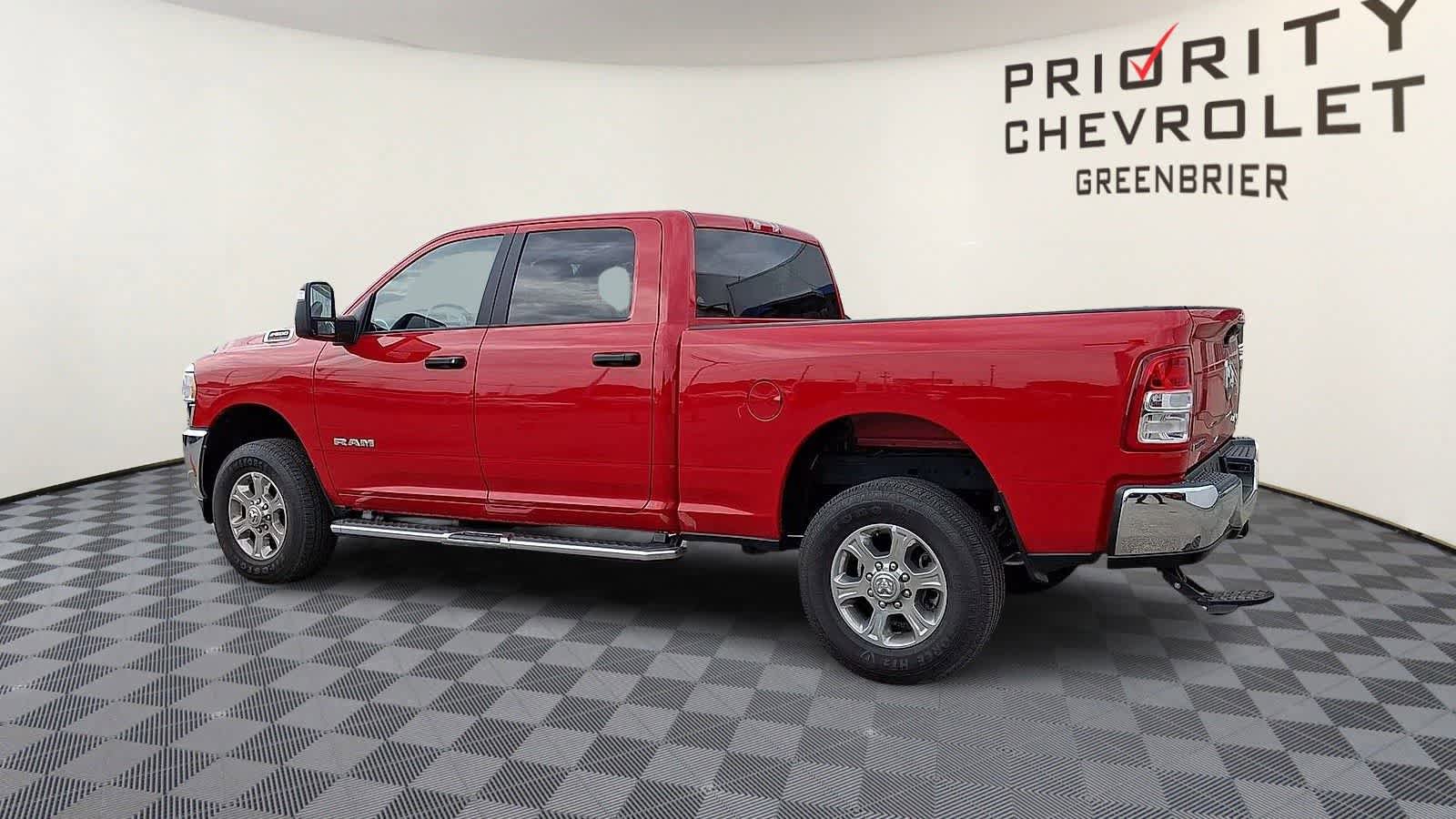 Used 2024 RAM 2500 Big Horn w/ Bed Utility Group AWD/4WD image 6