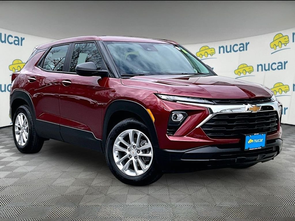 Used 2024 Chevrolet TrailBlazer LS FWD image 1