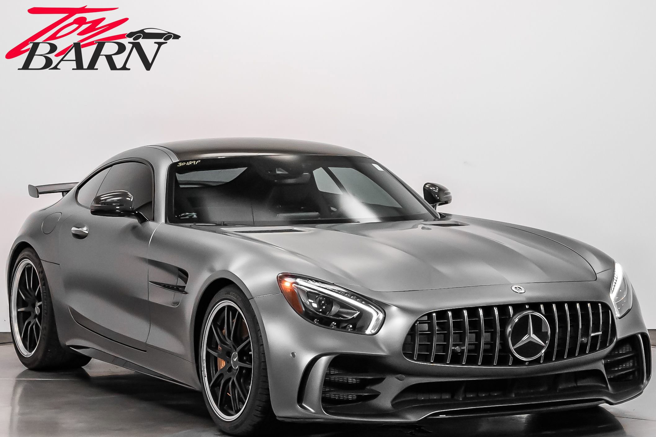 Used 2018 Mercedes-Benz AMG GT R image 7