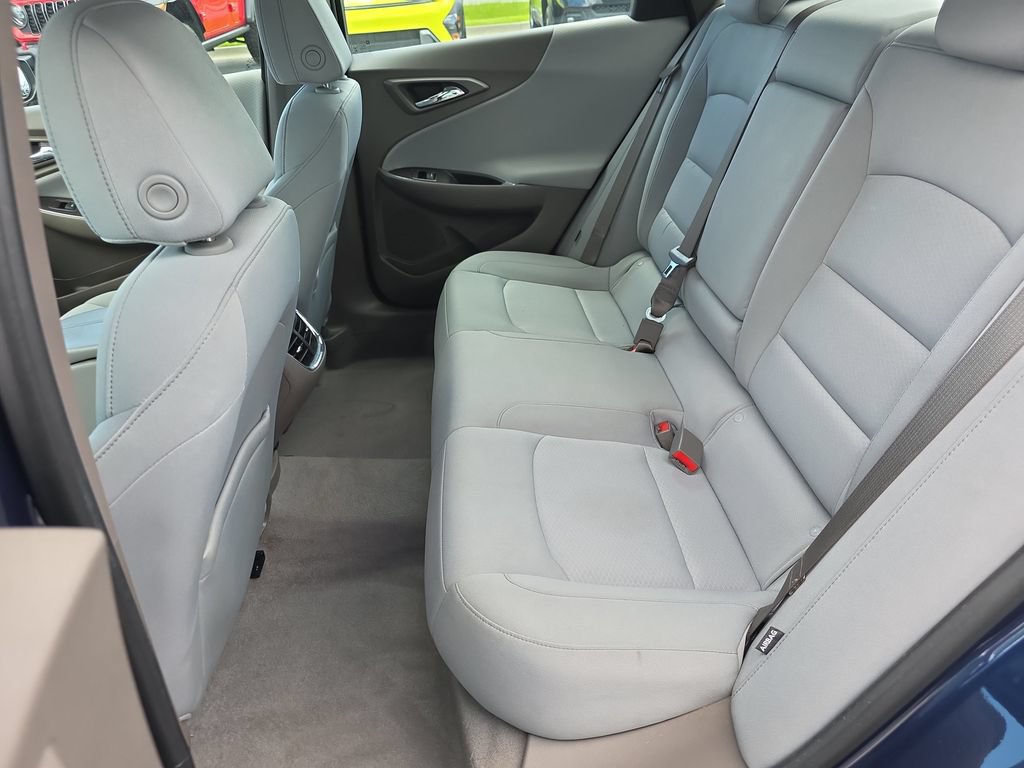 Used 2021 Chevrolet Malibu LT FWD image 22
