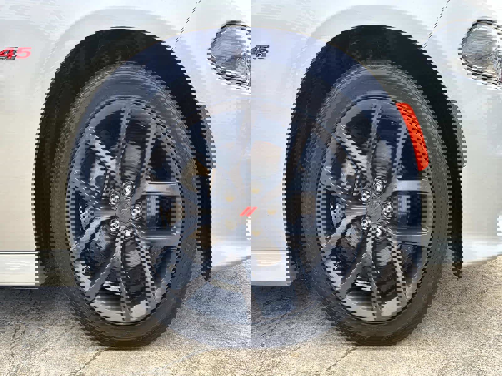 Used 2023 Dodge Charger R/T w/ Plus Group image 16