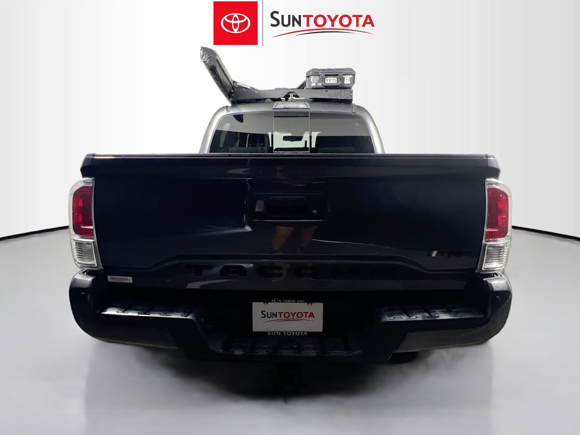 Used 2022 Toyota Tacoma TRD Off-Road RWD image 5