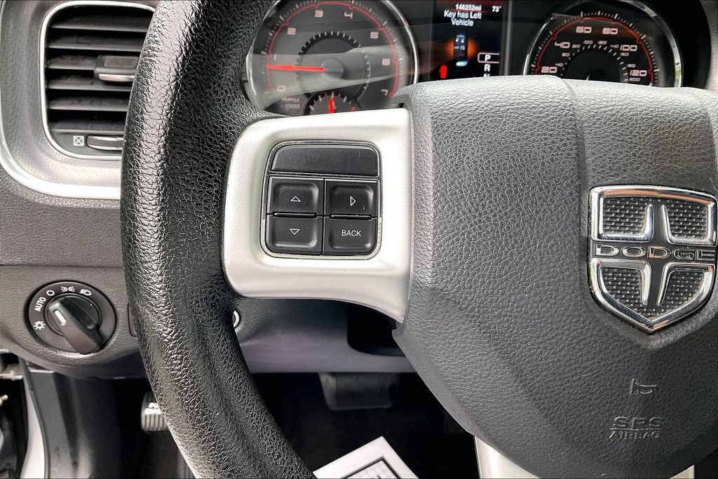 Used 2014 Dodge Charger SE RWD image 12