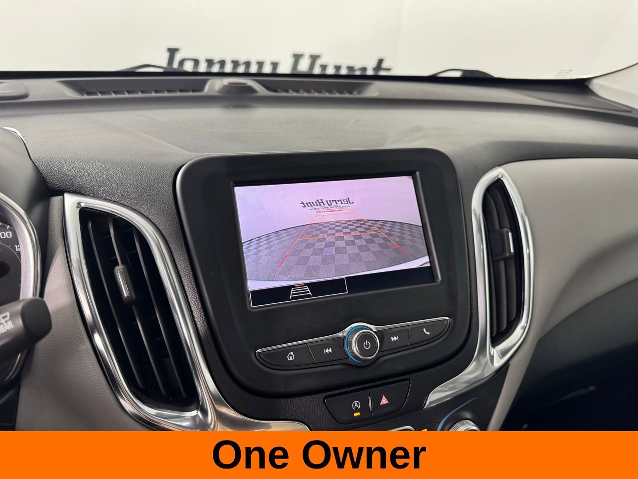 Used 2023 Chevrolet Equinox LT image 3