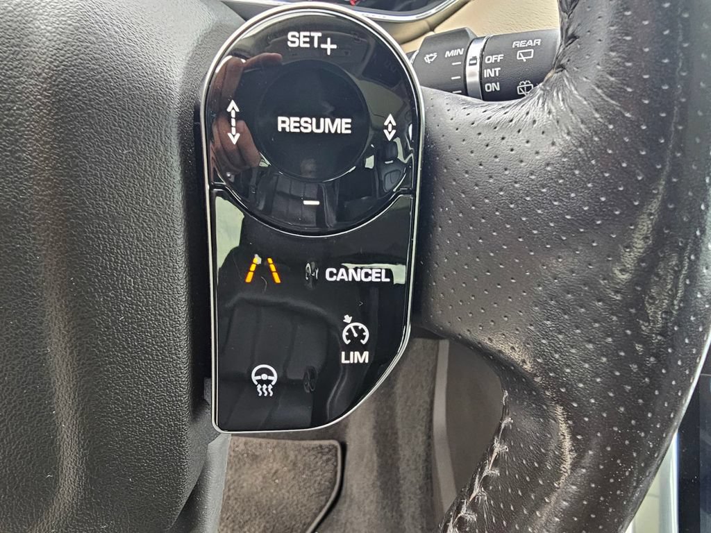 Used 2020 Land Rover Range Rover Sport HSE AWD/4WD image 23