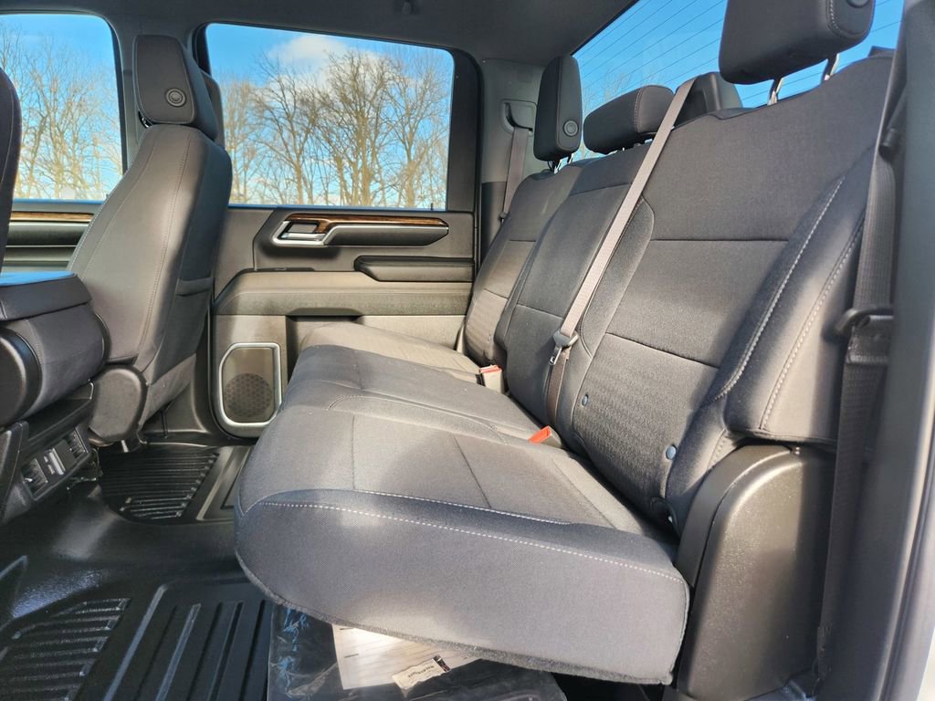 Used 2024 GMC Sierra 3500 SLE w/ SLE Convenience Package image 29