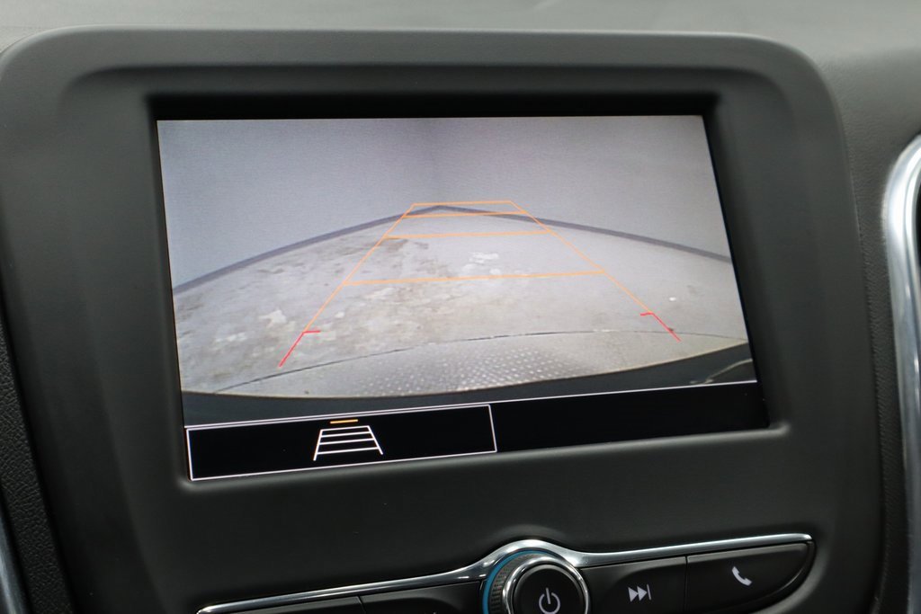 Used 2022 Chevrolet Equinox LS image 31