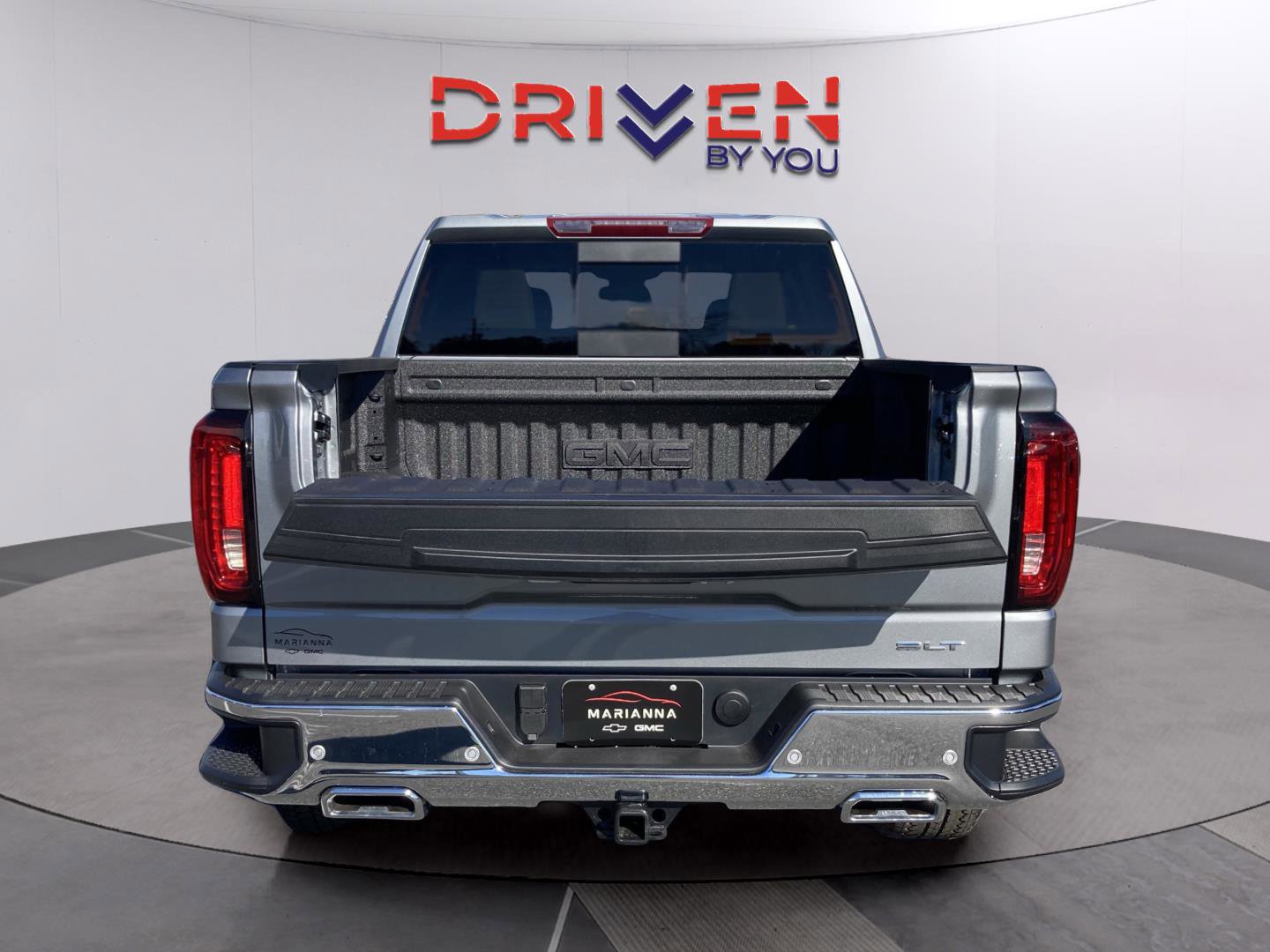 New 2026 GMC Sierra 1500 SLT w/ SLT Premium Plus Package image 5