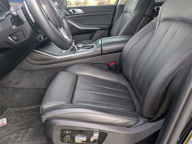 Used 2022 BMW X7 xDrive40i w/ Premium Package image 20