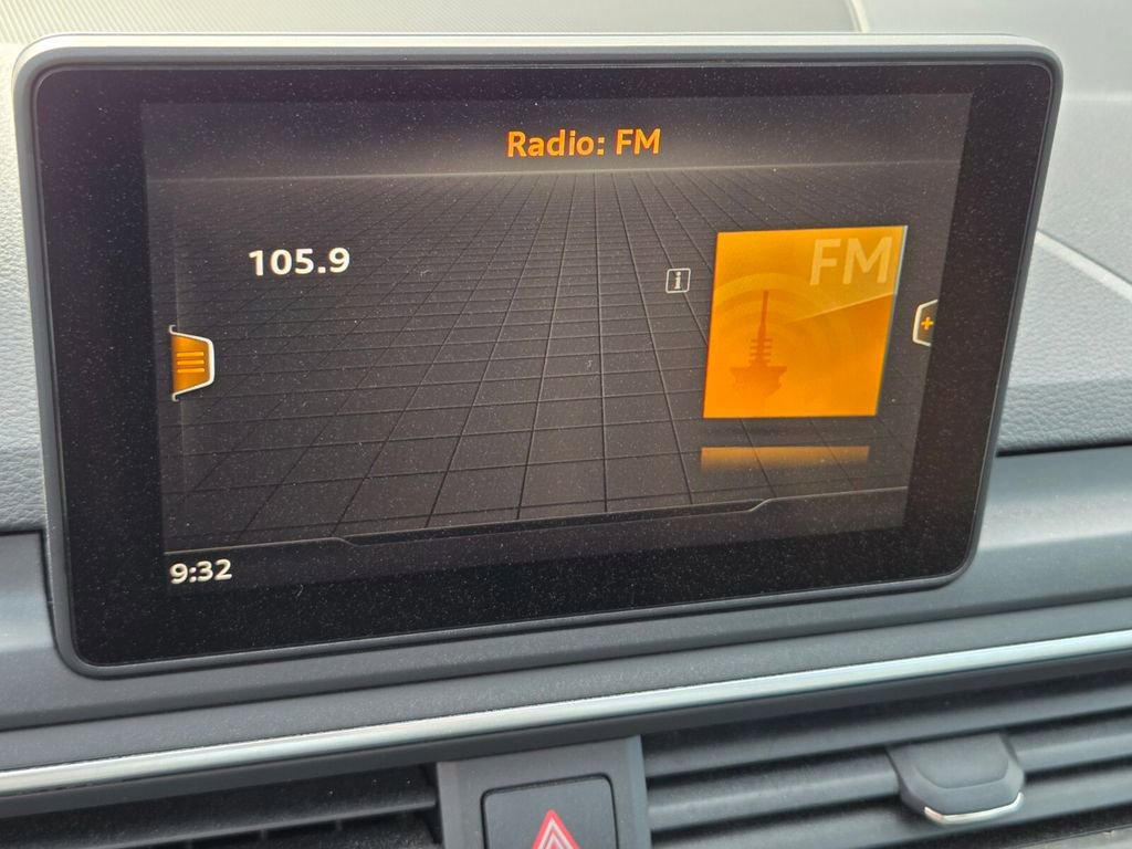 Used 2019 Audi A4 2.0T Premium image 22