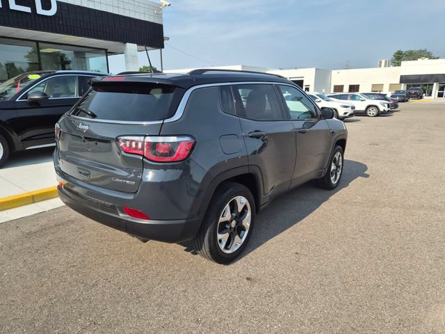 Used 2018 Jeep Compass Limited AWD/4WD image 7