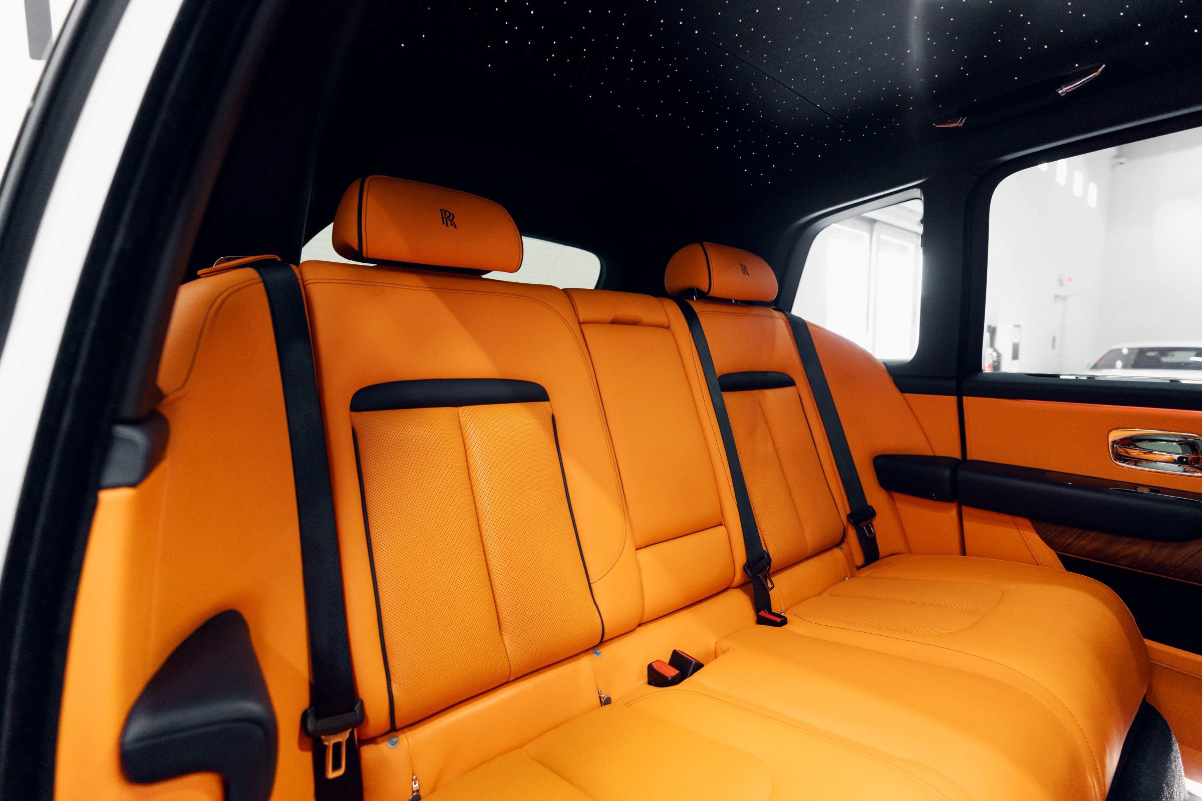 Used 2021 Rolls-Royce Cullinan AWD/4WD image 41