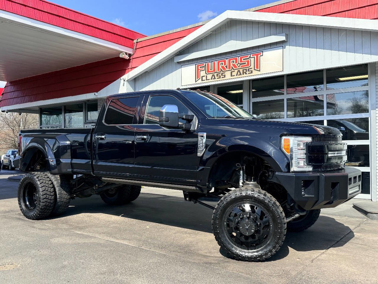 Used 2017 Ford F350 Platinum w/ Platinum Ultimate Package
