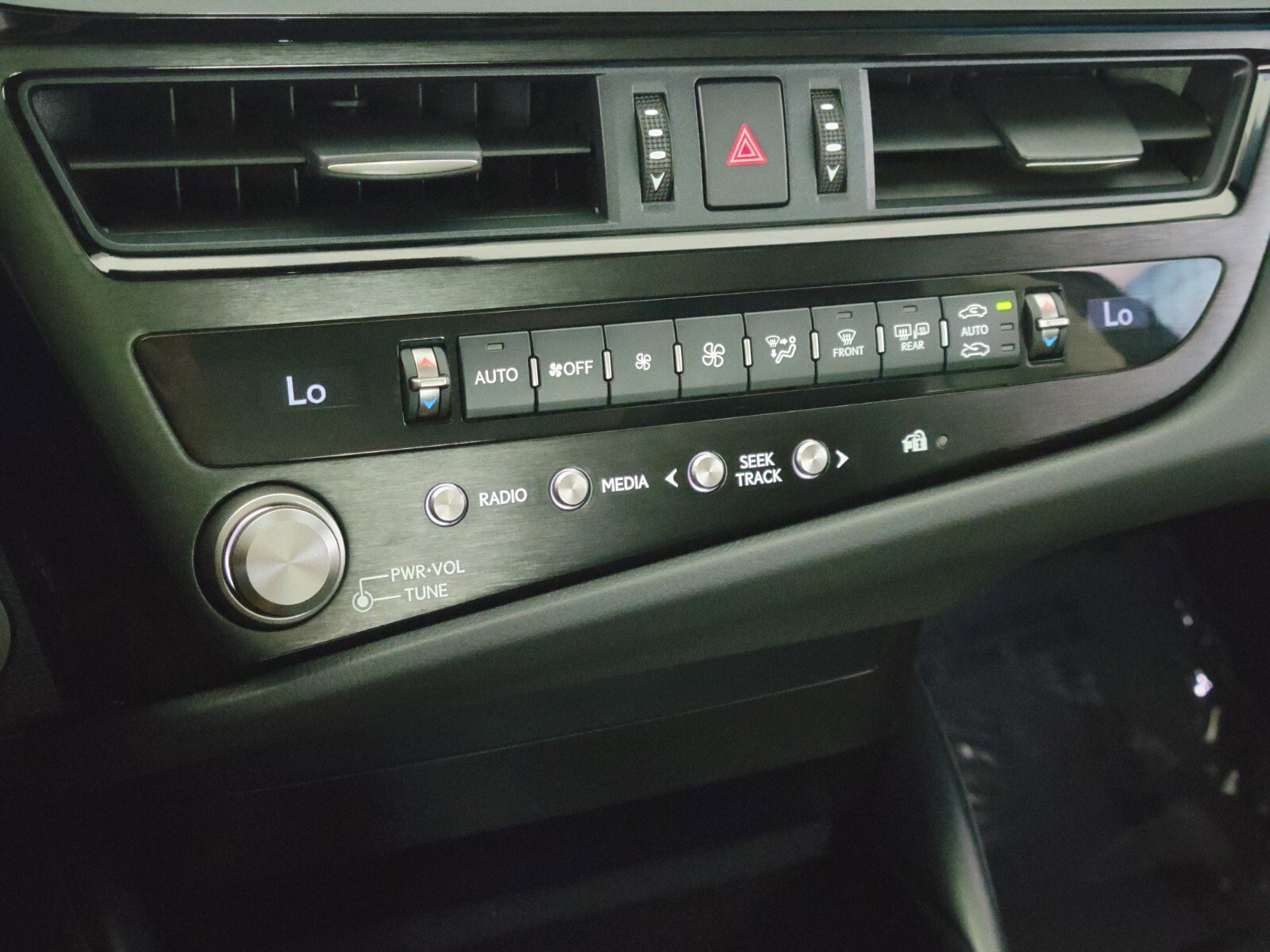 Certified 2025 Lexus ES 350 image 25