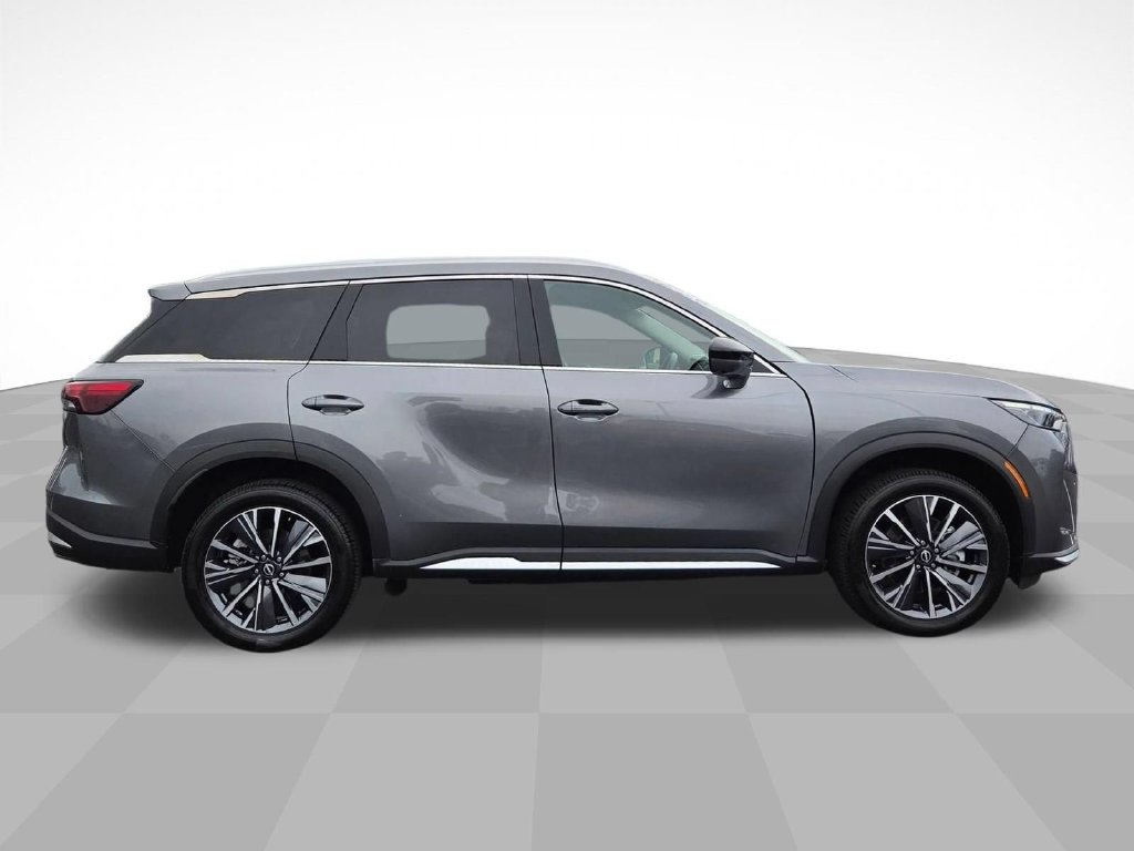 Used 2026 INFINITI QX60 Luxe AWD/4WD image 2