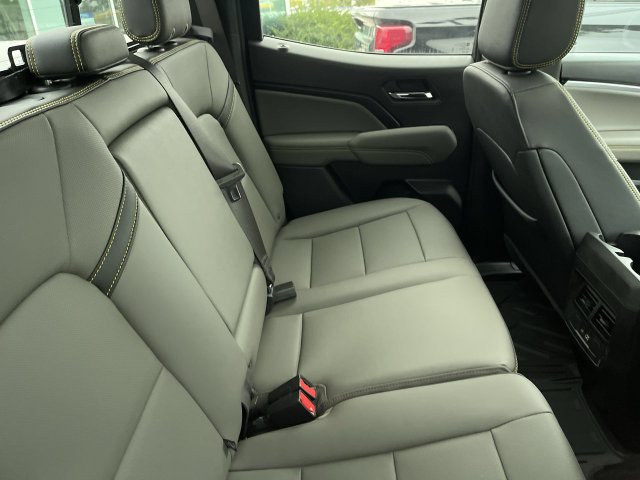 Used 2025 Chevrolet Colorado ZR2 AWD/4WD image 10