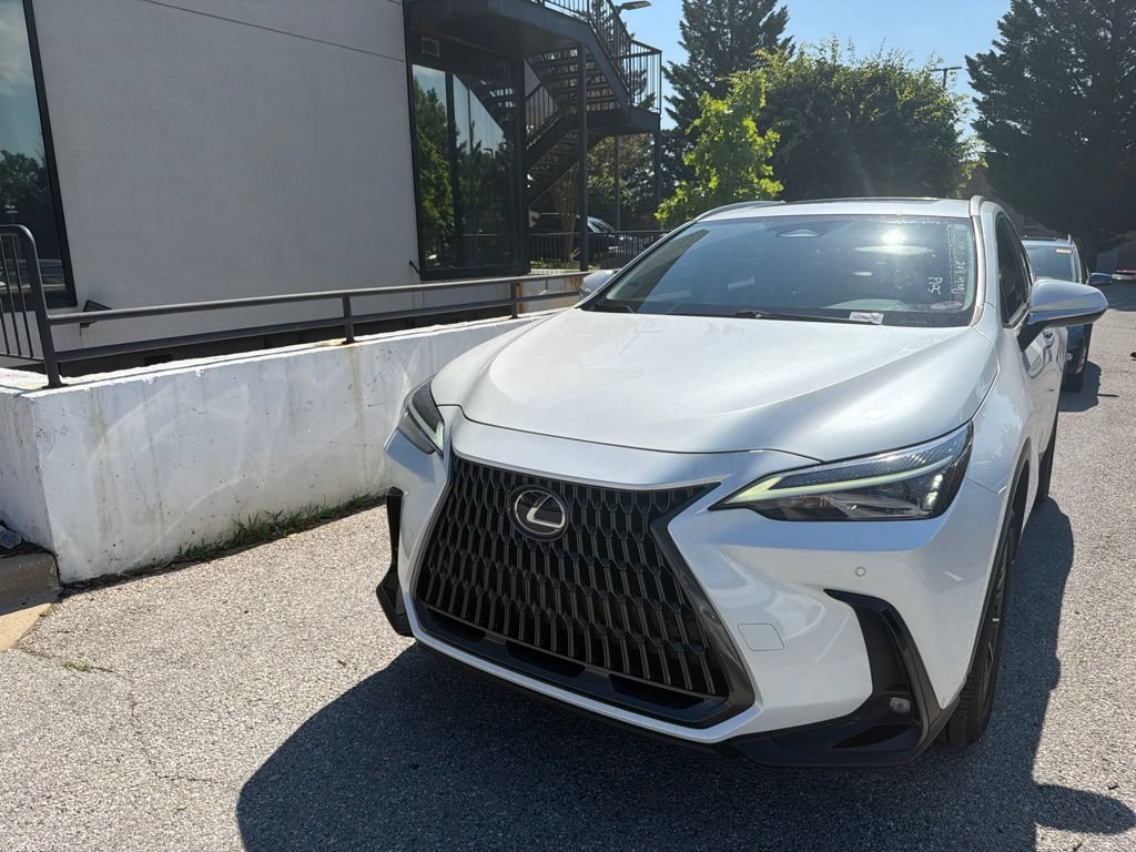 Certified 2024 Lexus NX 250 FWD image 2