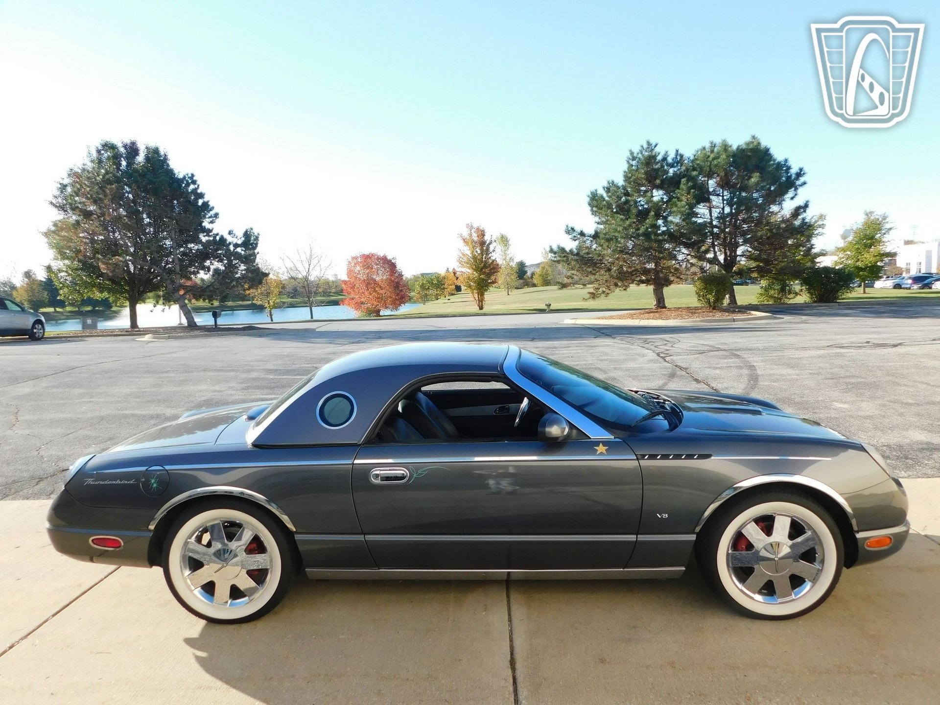 Used 2003 Ford Thunderbird RWD image 7