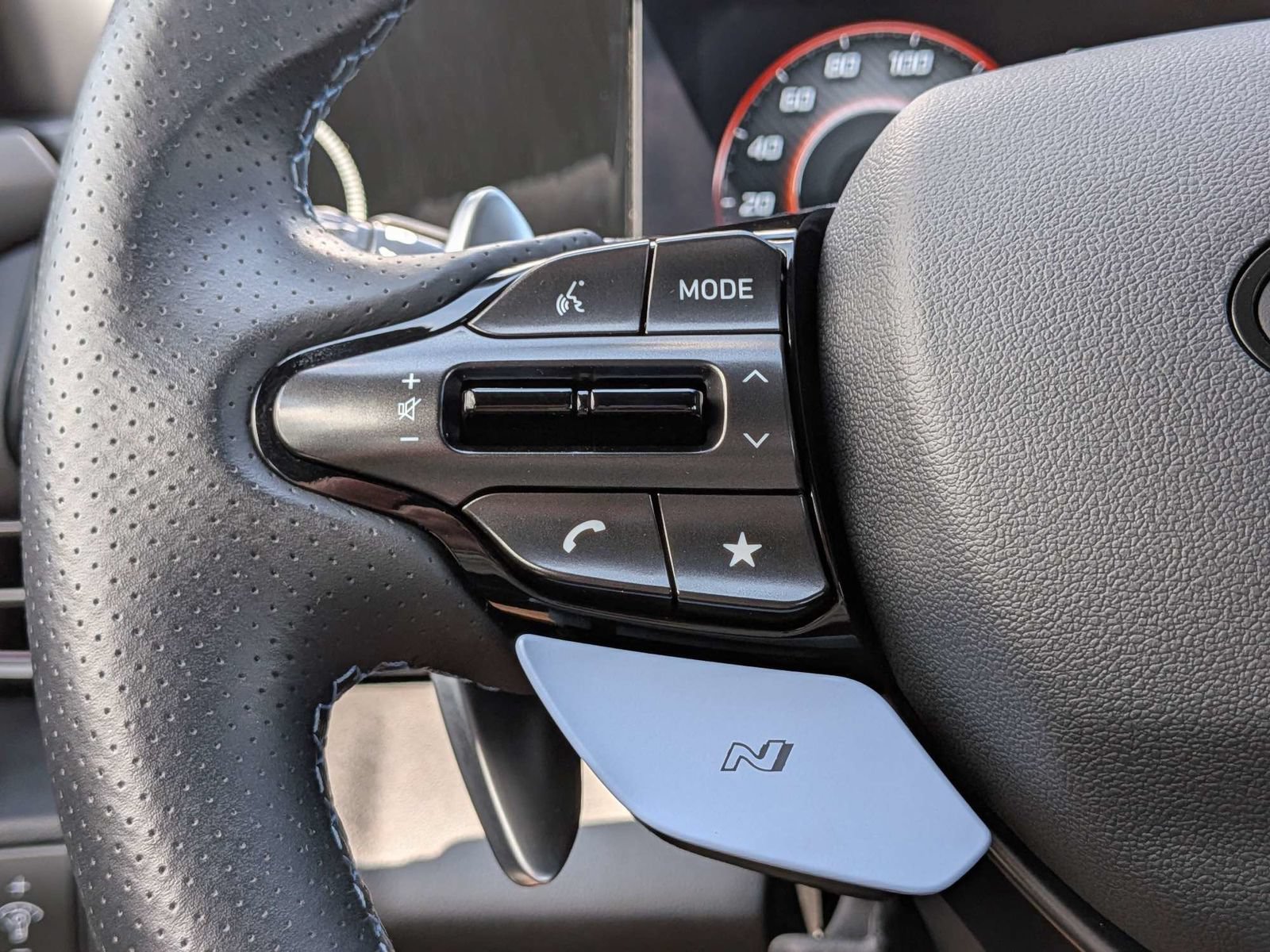 Used 2025 Hyundai Elantra N FWD image 31
